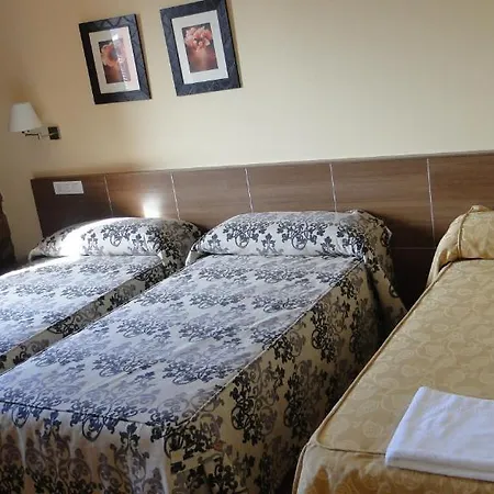 Nerets Hotel 2*